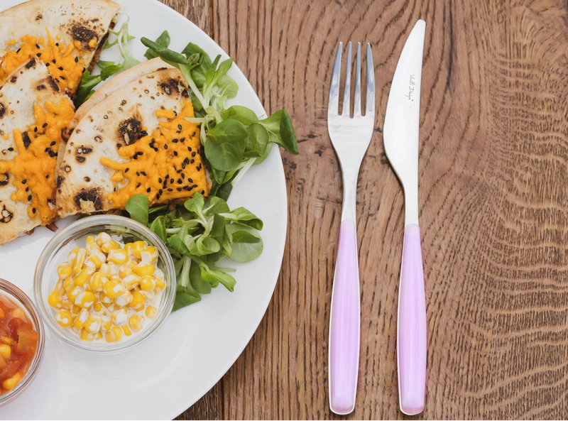 Vialli Design - Komplet sztućców 24 szt. Diva różowy