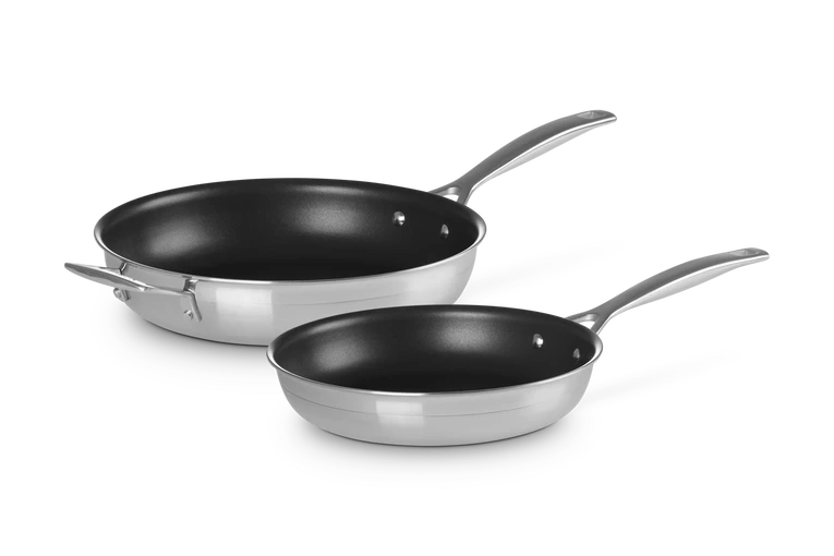 Le Creuset  3-ply dwie patelnie stal + nieprzywierająca 28/24 cm