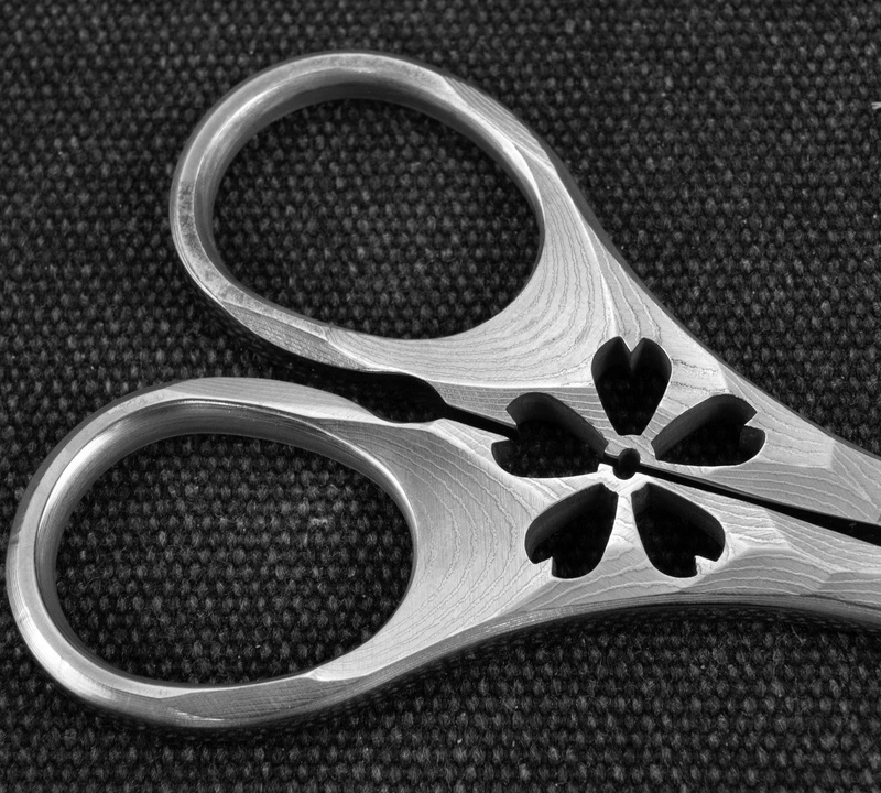 Mcusta - Sakura Damascus VG-10 Nożyczki kuchenne