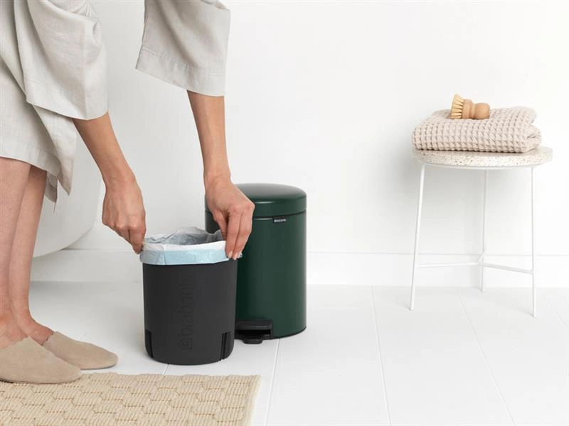 Brabantia - Kosz pedałowy 5L NewIcon zielony Pine Green