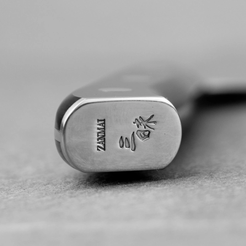 Mcusta Zanmai - Classic Damascus VG-10 Pakka Nóż uniwersalny 15cm