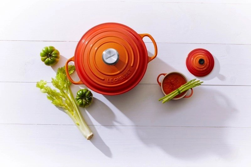 Le Creuset - brytfanna żeliwna emaliowana Signature okrągła 28 cm 6,7 l płomienna