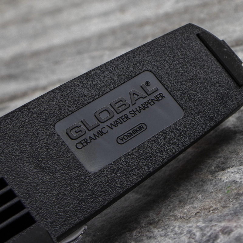 Global - 3 fazowa ceramiczna ostrzałka wodna czarno-biała