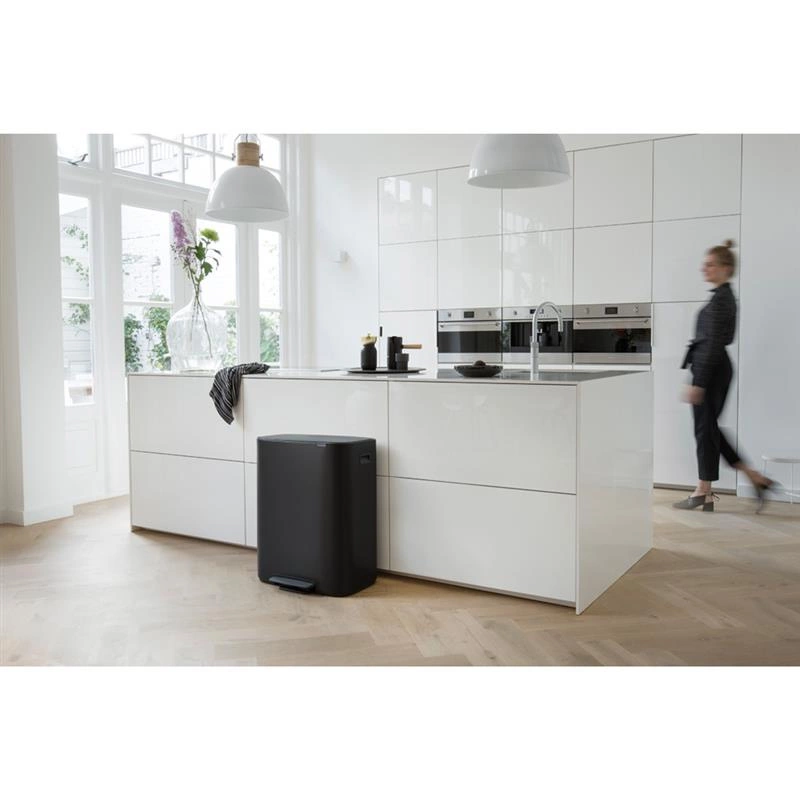 Brabantia - Kosz na śmieci pedałowy Bo 2x30L czarny