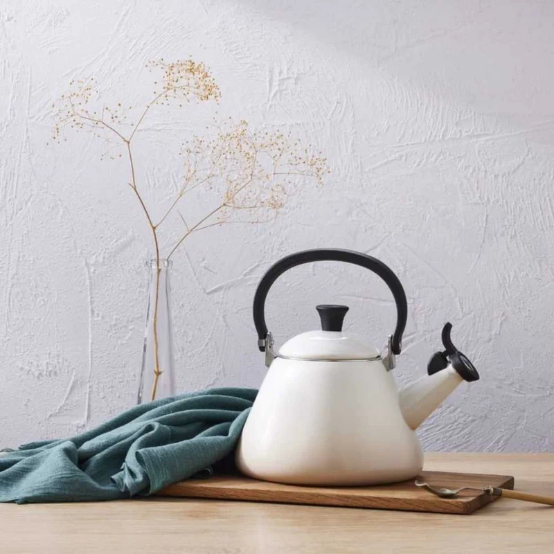Le Creuset - czajnik Kone meringue 1,6 l OUTLET