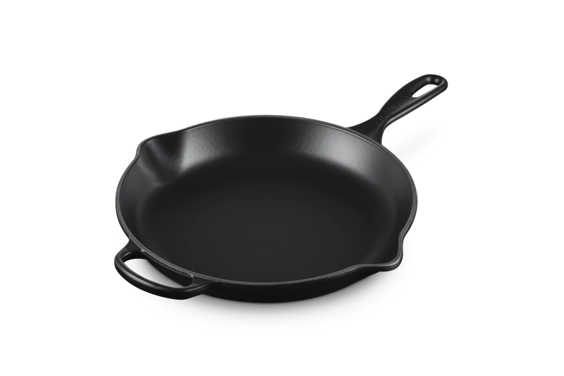 Le Creuset - patelnia Signature niska żeliwna 30 cm Czarny