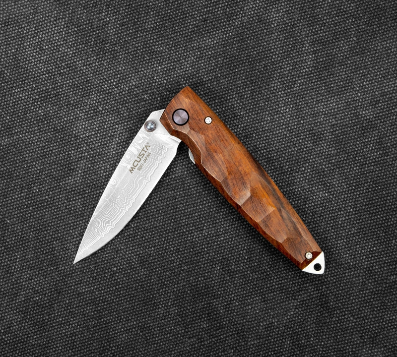 Mcusta - Shinra Emotion 2 Iron wood Damascus VG-10 6,5 cm