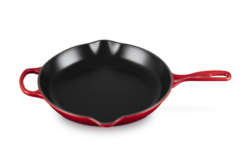 Le Creuset - patelnia Signature niska żeliwna 30 cm Wiśniowy