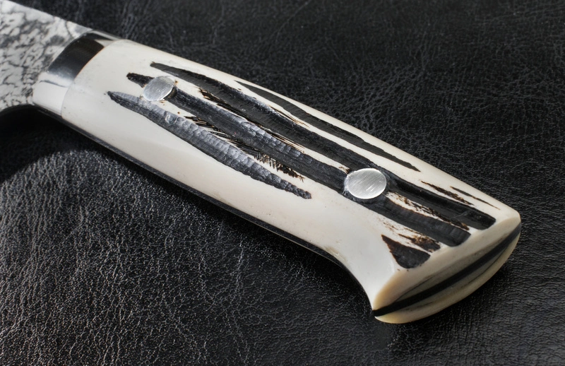 Takeshi Saji - WBB Ręcznie kuty nóż Santoku 18cm R-2