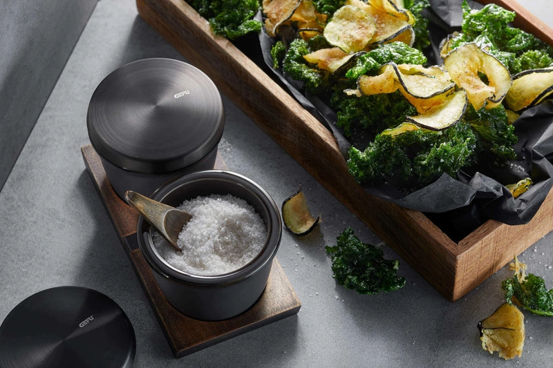 GEFU - pojemnik na przyprawy czarny X-PLOSION®