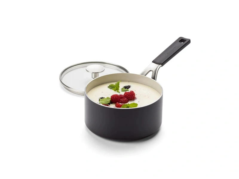 KitchenAid - Rondel 16 cm 1,58l z pokrywką czarny