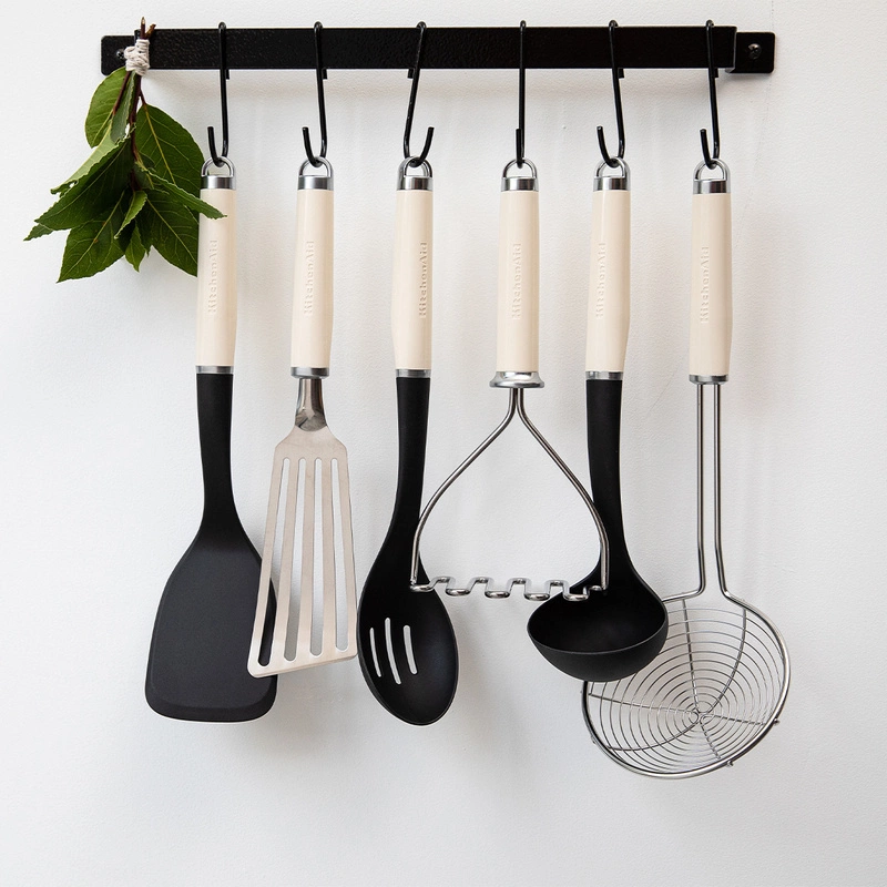 KitchenAid Culinary Tools - chiński cedzak CORELINE Almond Cream