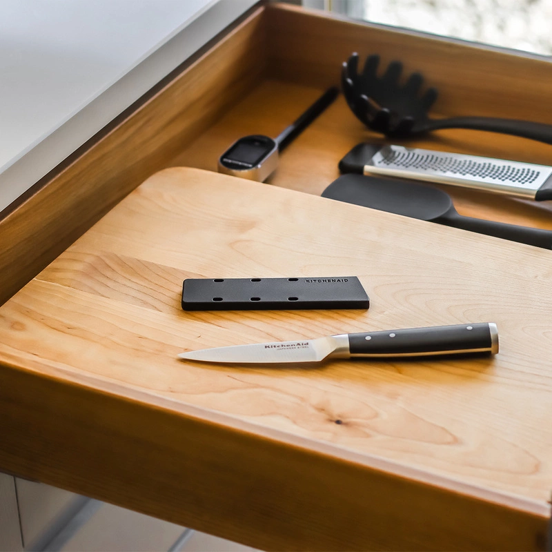 KitchenAid Culinary Tools - nożyk do obierania 9 cm z osłonką