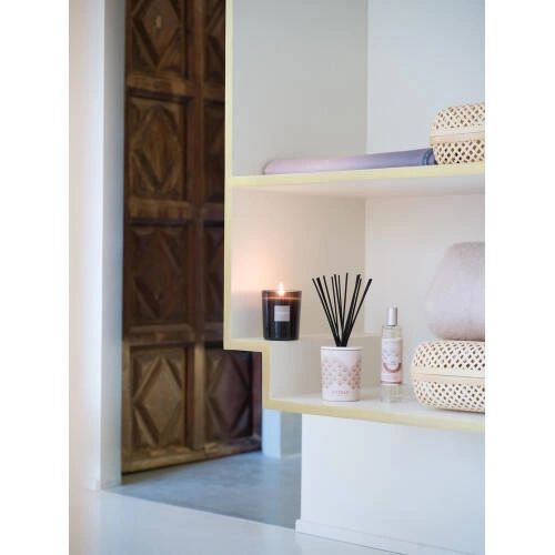 Esteban - Świeca zapachowa 180g Iris Cachemire