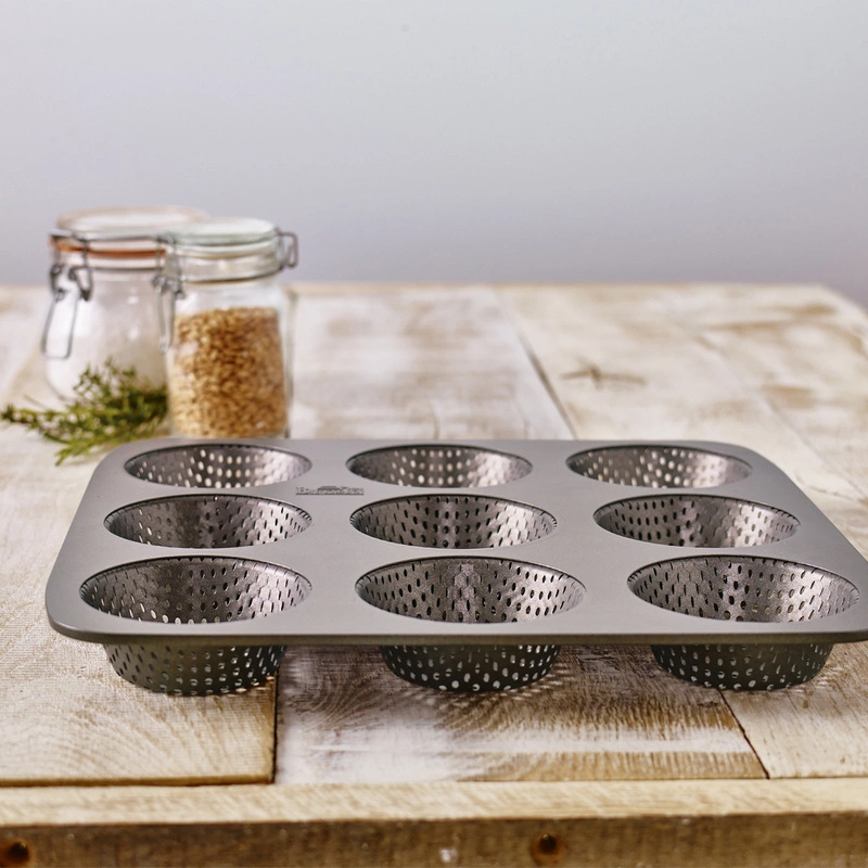 Birkmann - Forma do 9 kajzerek - perforowana