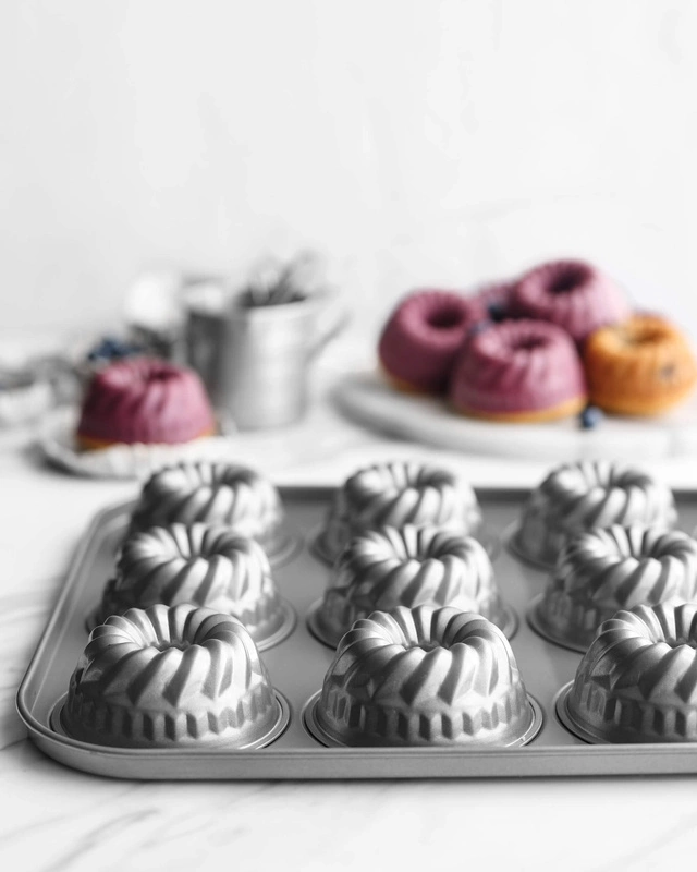 Patisse - Forma na 12 muffinek 35x26cm SILVER-TOP