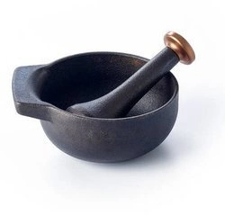 Beka - moździerz żeliwna Nori