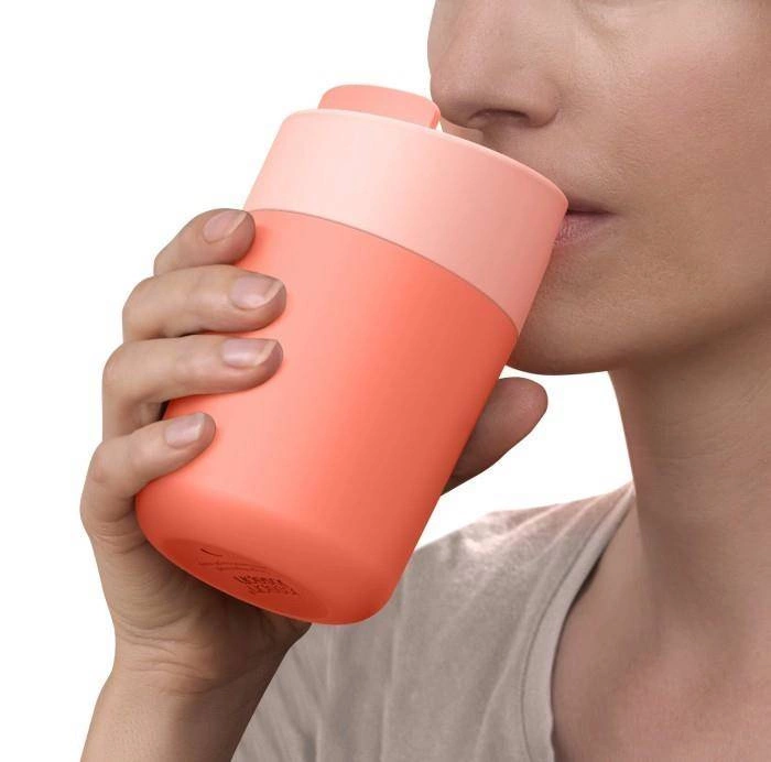 Joseph Joseph - Kubek podróżny 340 ml koralowy, Sipp™