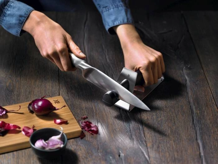 WMF- Ostrzałka do noży dwustopniowa , Gourmet