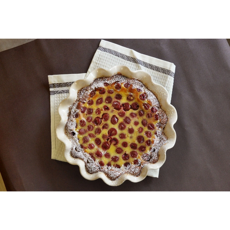 Emile Henry - Naczynie do pieczenie z falbaną - 27cm - kremowy