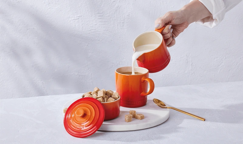 Le Creuset - cukierniczka i mlecznik płomienny