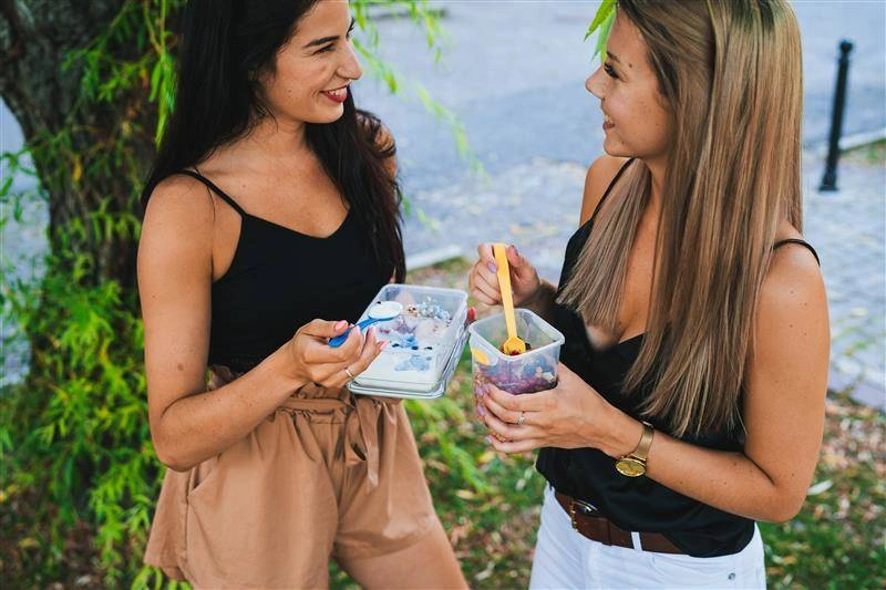 Vialli Design - Pojemnik na żywność dzielony 980ml Foodie Push&Push biały 2