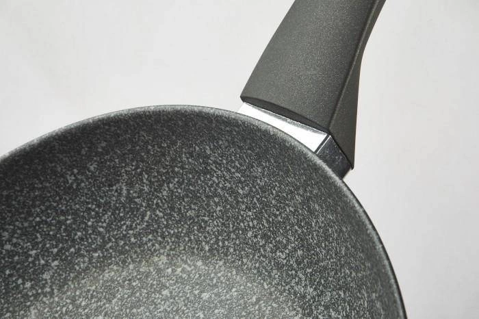 Moneta - Patelnia 24 cm, Sinfonia, indukcja