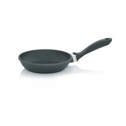 Kela - Patelnia 18cm czarna Kerros