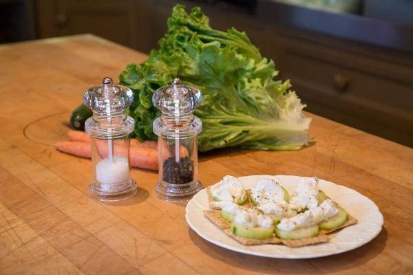 Cole & Mason - Zestaw młynków do soli i pieprzu model 505 14 cm