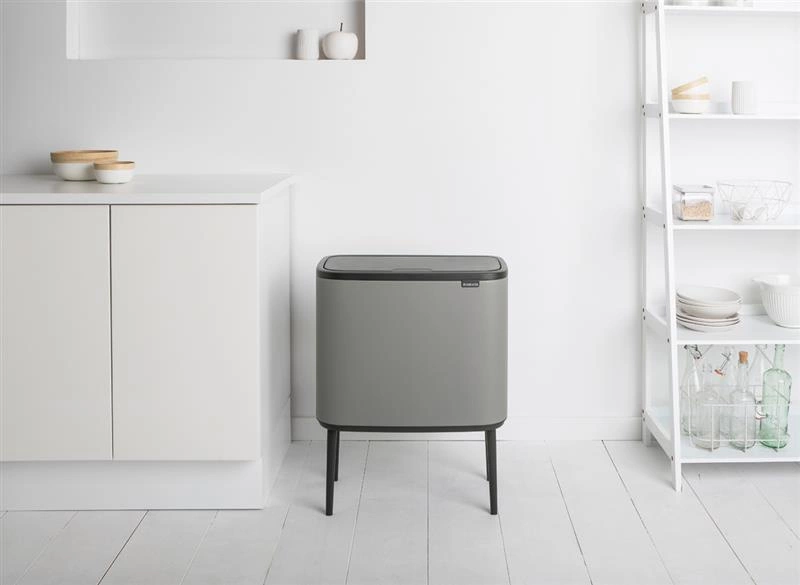 Brabantia - Kosz na śmieci Touch Bin BO 36l szary Mineral Concrete