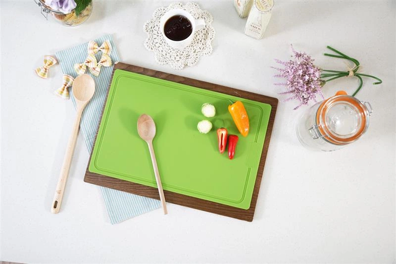 CandL - Mata kuchenna do krojenia 38x25 zielona