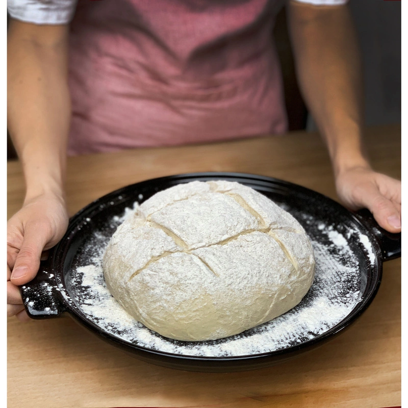 Emile Henry - Naczynie do chleba 4,5L - czarny