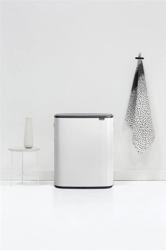 Brabantia - Kosz na śmieci Touch Bin Bo 60l biały
