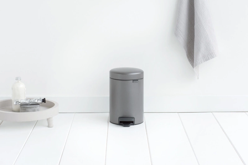 Brabantia - kosz pedałowy 3 L newIcon platynowy