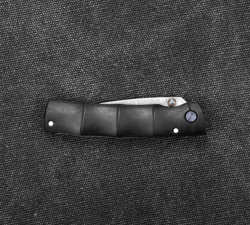 Mcusta - Shinra Emotion Black Pakka Damascus VG-10 6,5 cm