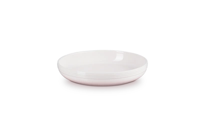 Le Creuset - Talerz z rantem Coupe shell pink 22 cm