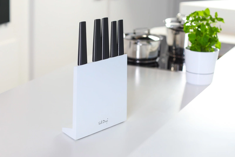 Vialli Design - Zestaw 5 noży w bloku VOLO z powłoką nieprzywierającą biały