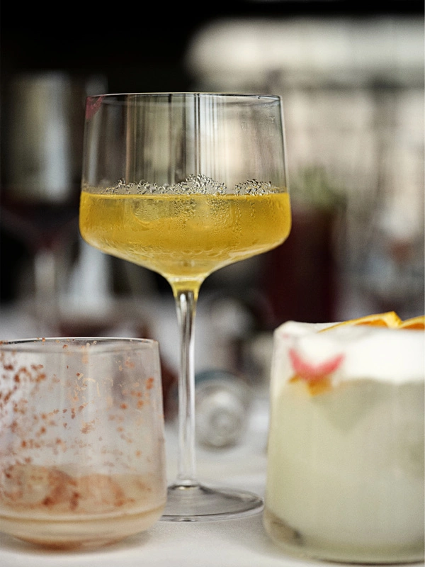 Zone Denmark - Kieliszki do koktajli i drinków 2 szt. Rocks 470 ml