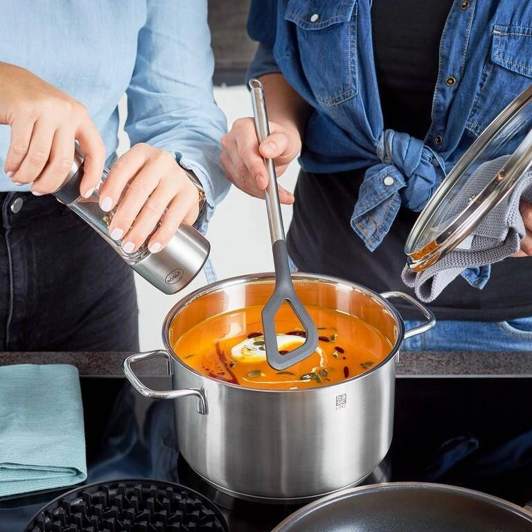 Roesle - Łyżka z otworem Basic Line 32cm