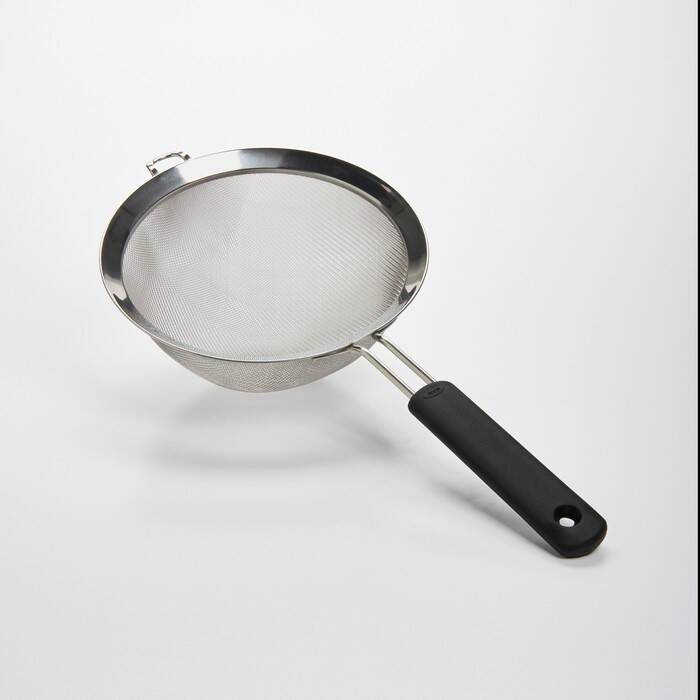 OXO - Sito Steel Good Grips