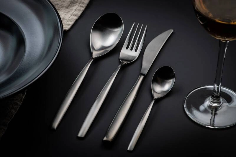 Mepra - Zestaw sztućców 24el. Ice Oro Nero, Stiria