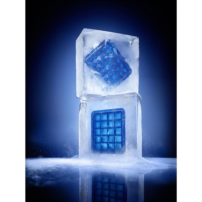 Lurch - foremka na lód, 12 dużych kostek, silikon platynowy, rozmiar kostki 5x5x5 cm, niebieska Ice Former Arctic