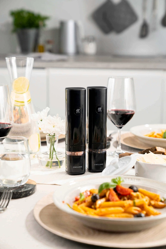 Zwilling - młynek elektryczny do przypraw czarny Enfinigy