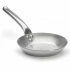 OUTLET de Buyer - Patelnia okrągła z uchwytem wentylowanym śr. 24 cm CARBONE PLUS