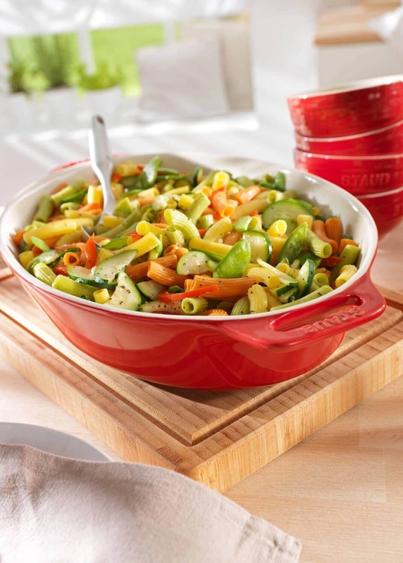 Staub - owalny półmisek ceramiczny 2.3 l, czerwony