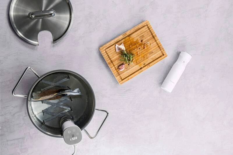 Zwilling - cyrkulator do sous-vide biały Enfinigy