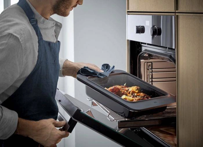 WMF - Naczynie do pieczenia Fusiontec z ramą roz.L
