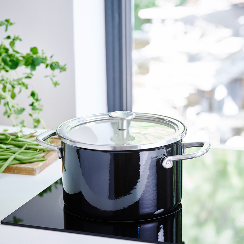 KitchenAid - Garnek emaliowany z pokrywką 20 cm 3,7 L czarny