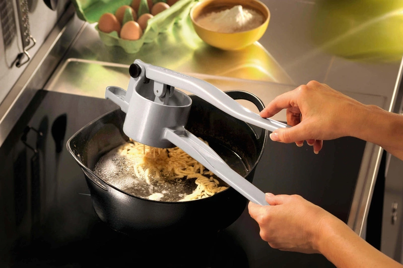 GEFU - aluminiowa praska SPÄTZLEBOUB