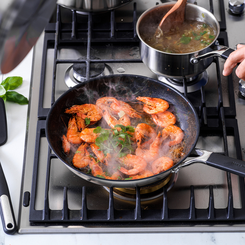 KitchenAid - Patelnie stalowe z powłoką 20 + 28 cm Classic